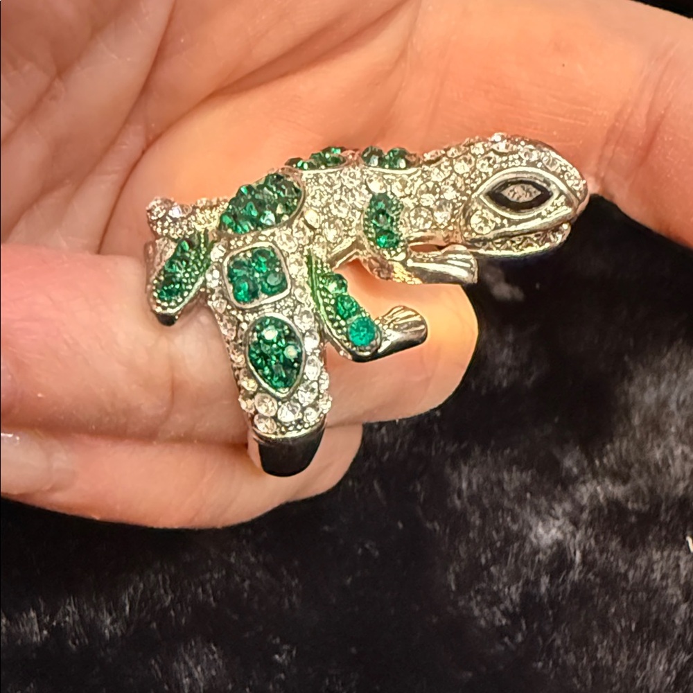 Sparkling Lizard Statement Ring - image 8
